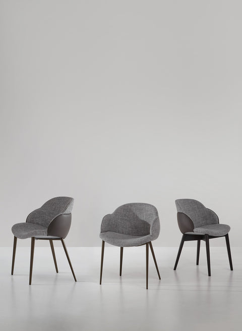 Miss My Way Armchair